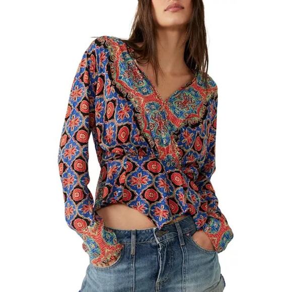 Free People Falling For You Long Sleeve Top in Blue and Red size XS - Picture 1 of 4